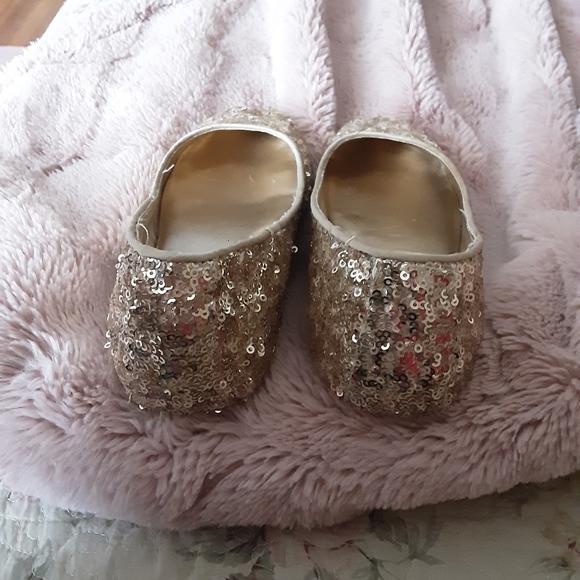 Flats - Picture 4 of 4